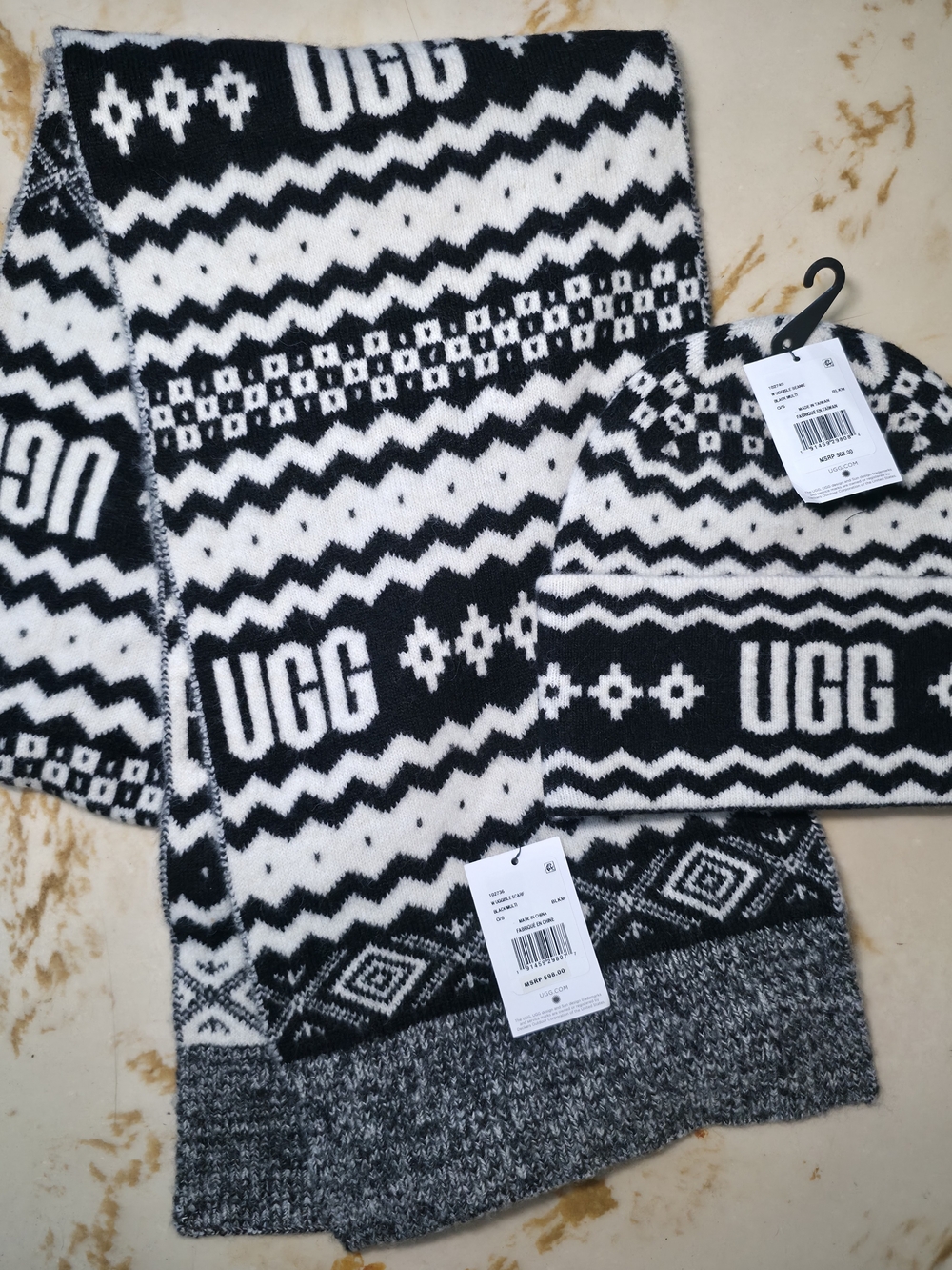 NEW UGG Isle Fair Isle Knit Beanie and Scarf 2-Piece Gift Set One Size